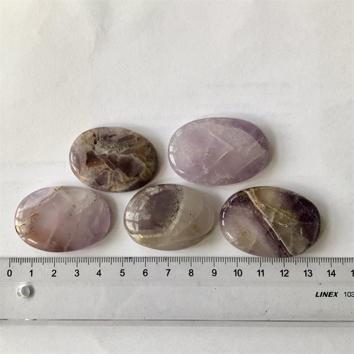 Ametyst Flad - Ujævnheder forekommer.