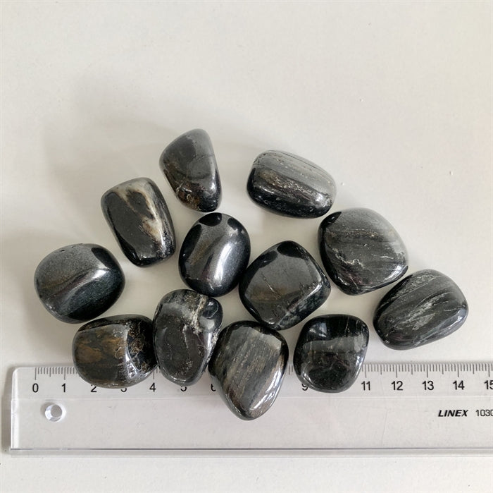 Isua - Grønland - Sjælden 2,5-3 cm.