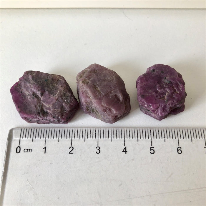 Rubin Rød Skive Rustikke ca. 1 cm.