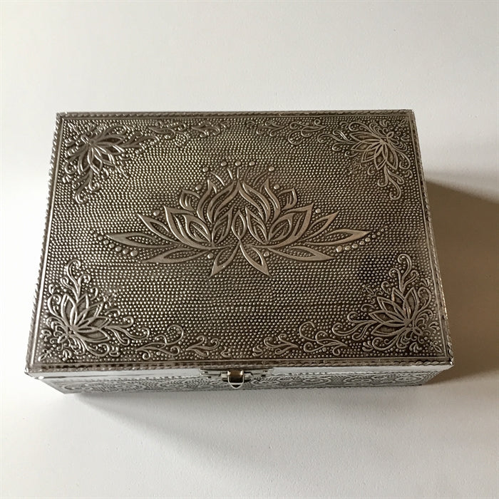 Skrin Sølv m/Lotus blomst 18x13x6 cm