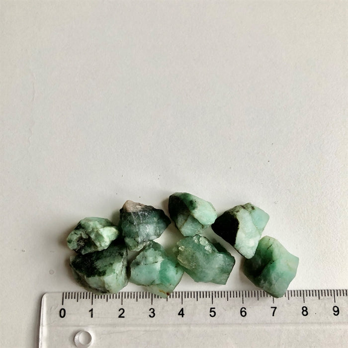 Smaragd Rå Små 1-1,5 cm.