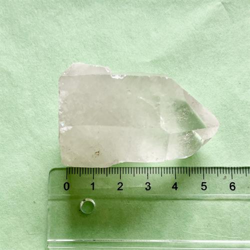 Bjergkrystal Spids Rå 5,5 cm 