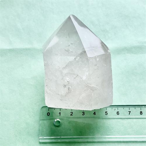 Bjergkrystal Spids Rå 7 cm, med Regnbuer