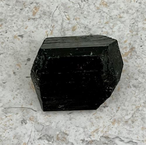 Turmalin Sort Stav 6 cm 234 gram.