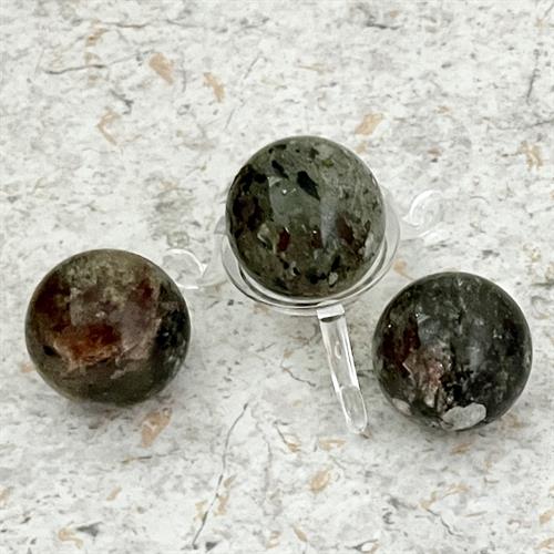 Lodolit Kugle - Shaman Dreamstone - Gardenkvarts ca. 3 cm